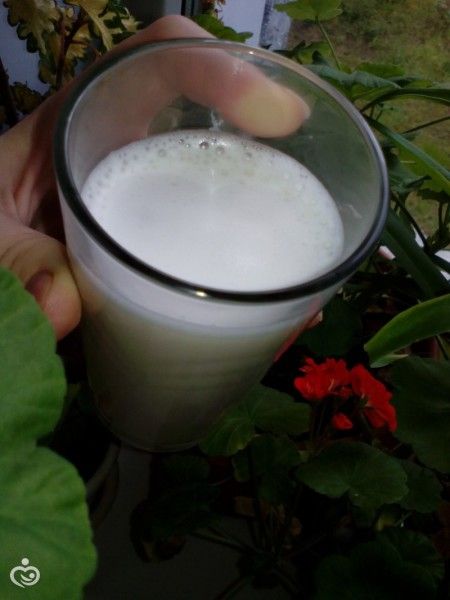 веганское миндальное молоко