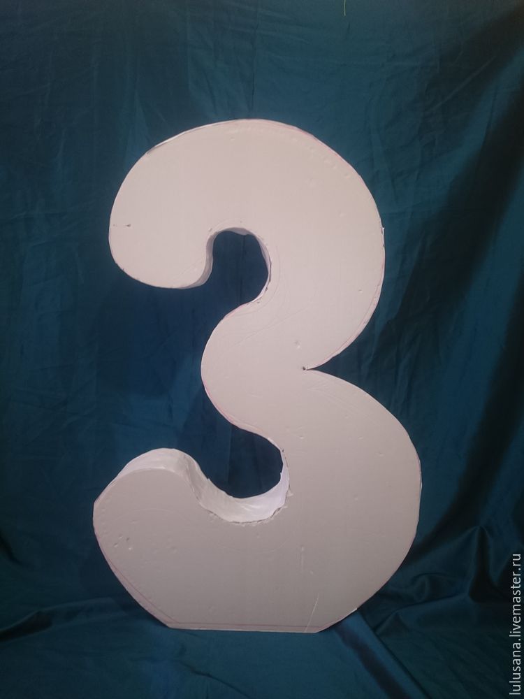 Как сделать объемную цифру 3 из бумажных роз со стразами: видео мастер-класс, фото № 1