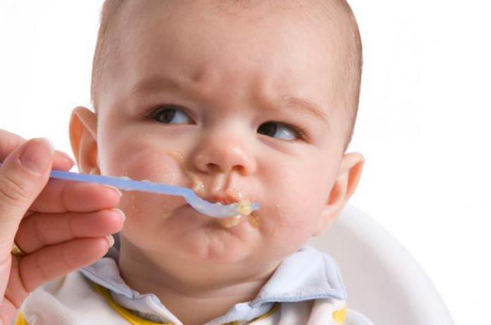 ребенок 9 месяцев развитие питание что умеет