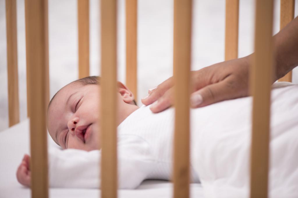 Как заставить ребенка спать: несколько способов