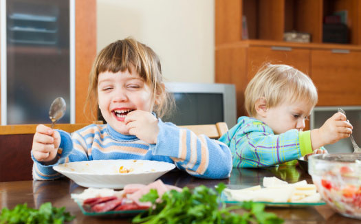 Как накормить ребенка и получить удовольствие: 12 шагов