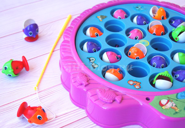 Настольные игры для детей 3-4 лет Рыбалка механическая