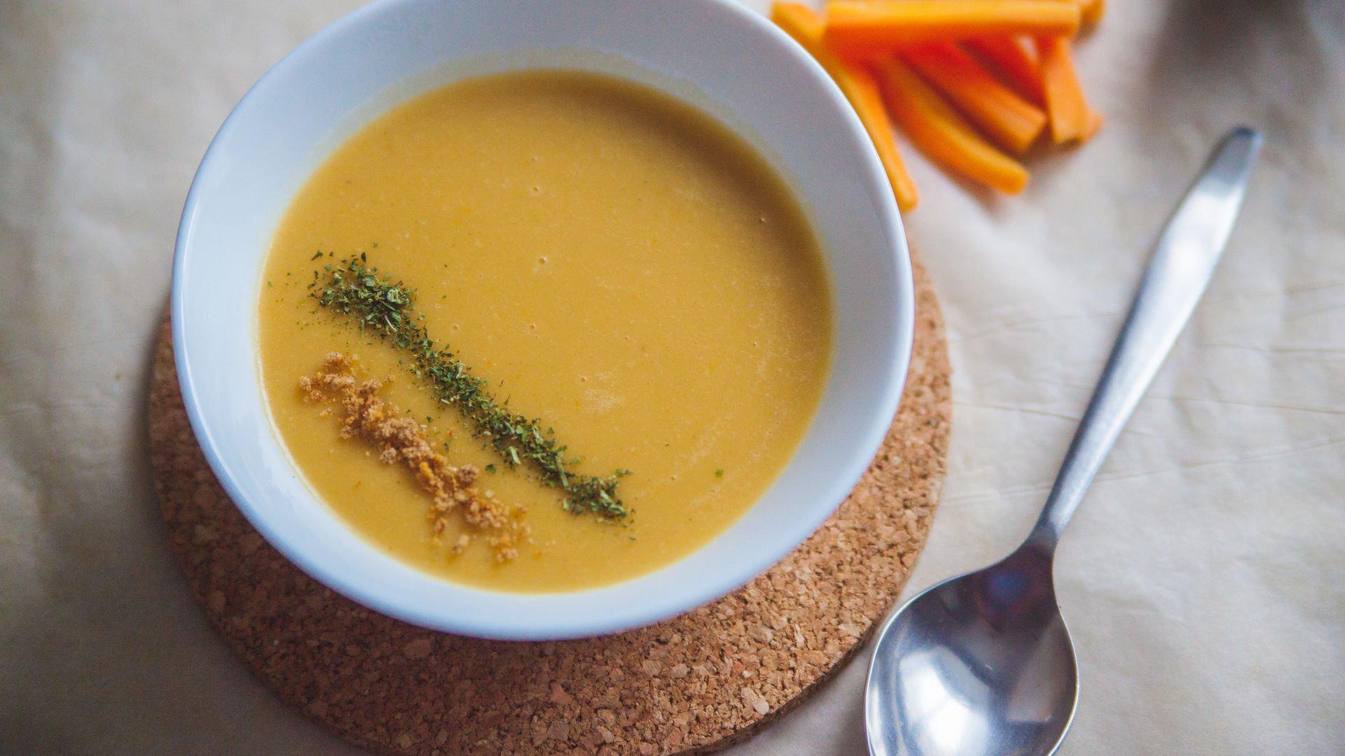 Тыквенно-морковный суп для обеда