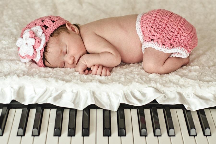Спокойная мелодия поможет ребенку скорее уснуть