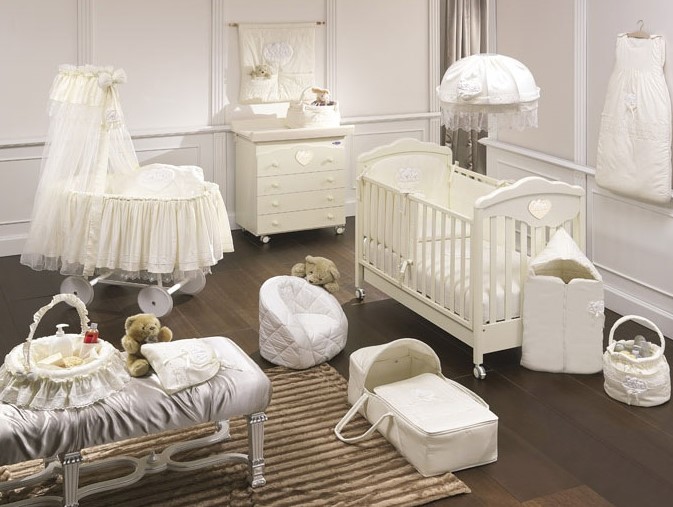 Комплект кроватей для новорожденных