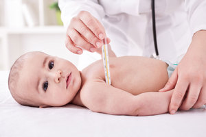 Как правильно измерять температуру у  младенцев
