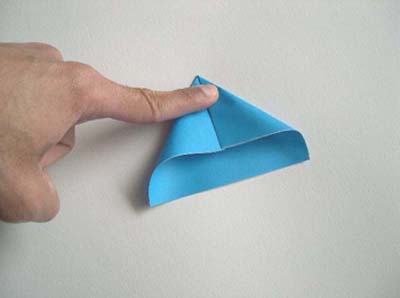 origami-boat-corners folded