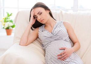 Почему так важно обратить внимание, если у вас обнаружили белок в моче во время беременности, а также, что с етим делать, - вы узнаете из нашей статьи