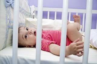 Почему ребенок 8 месяцев плохо спит ночью