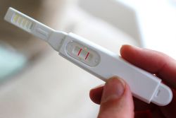 тест на беременность в домашних условиях