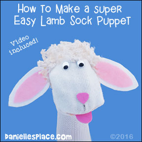 Easy to Make lamb or sheep sock puppet craft for kids from www.daniellesplace.com